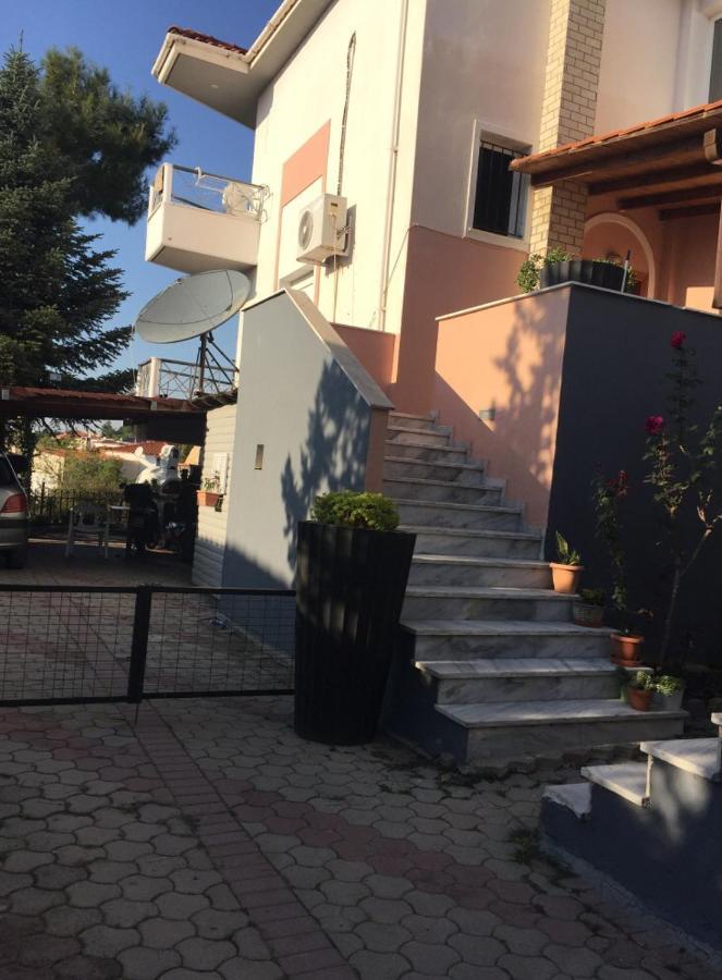 Respect To The Guest Apartment Salonic Exterior foto